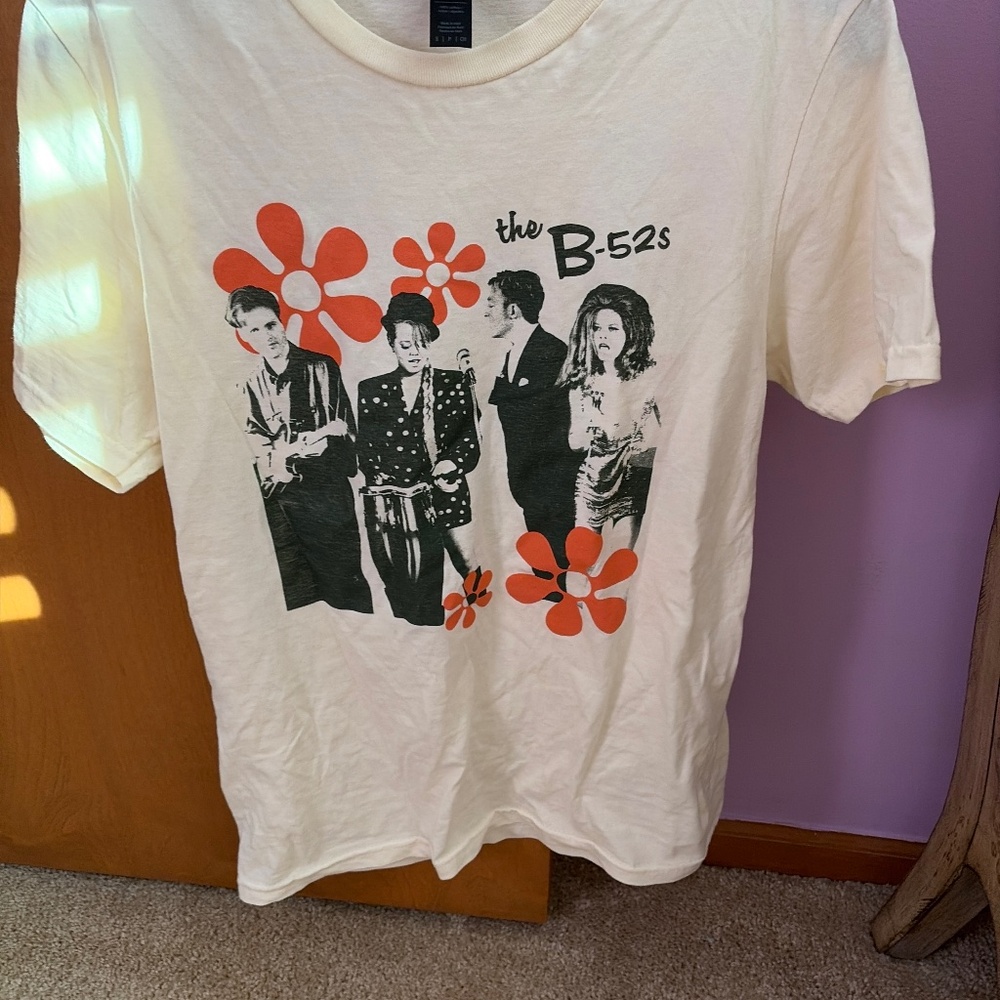 B-52’s concert t-shirt size small